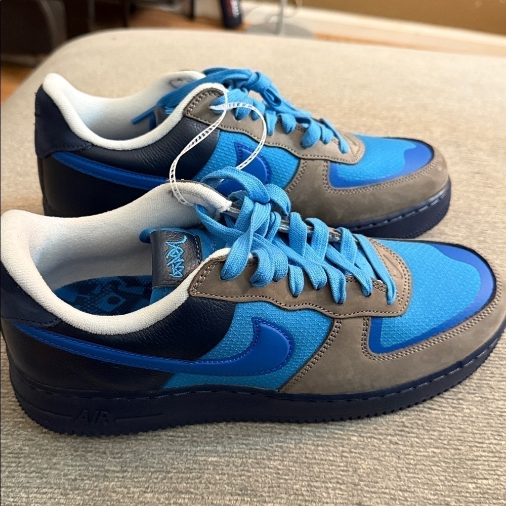 Brand New Nike Air Force 1 Stash Low - Picture 4 of 4